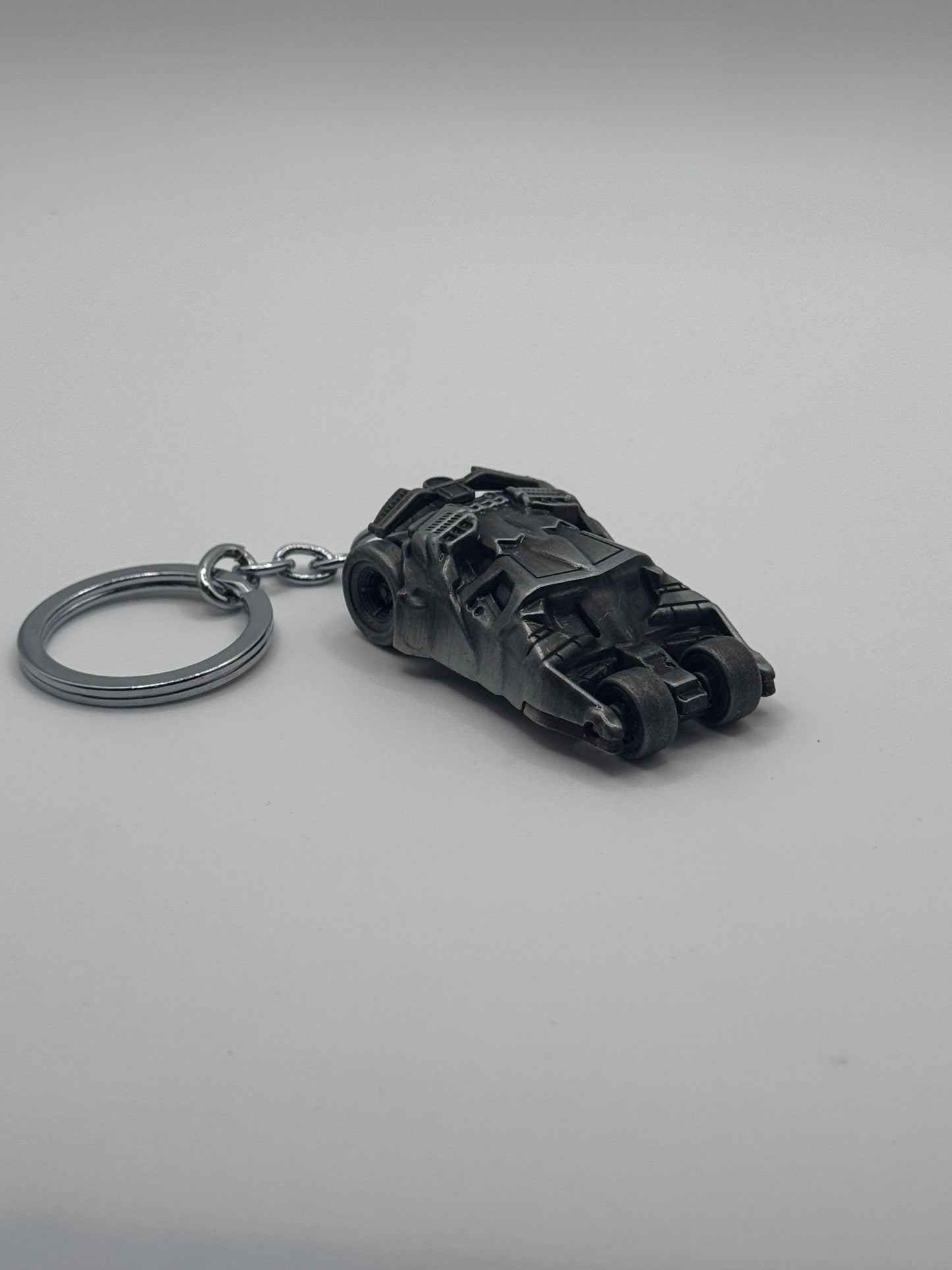 🦇 “The Hero Gotham Deserves” — Tumbler Batmobile Keychain - MacGuffin Shop
