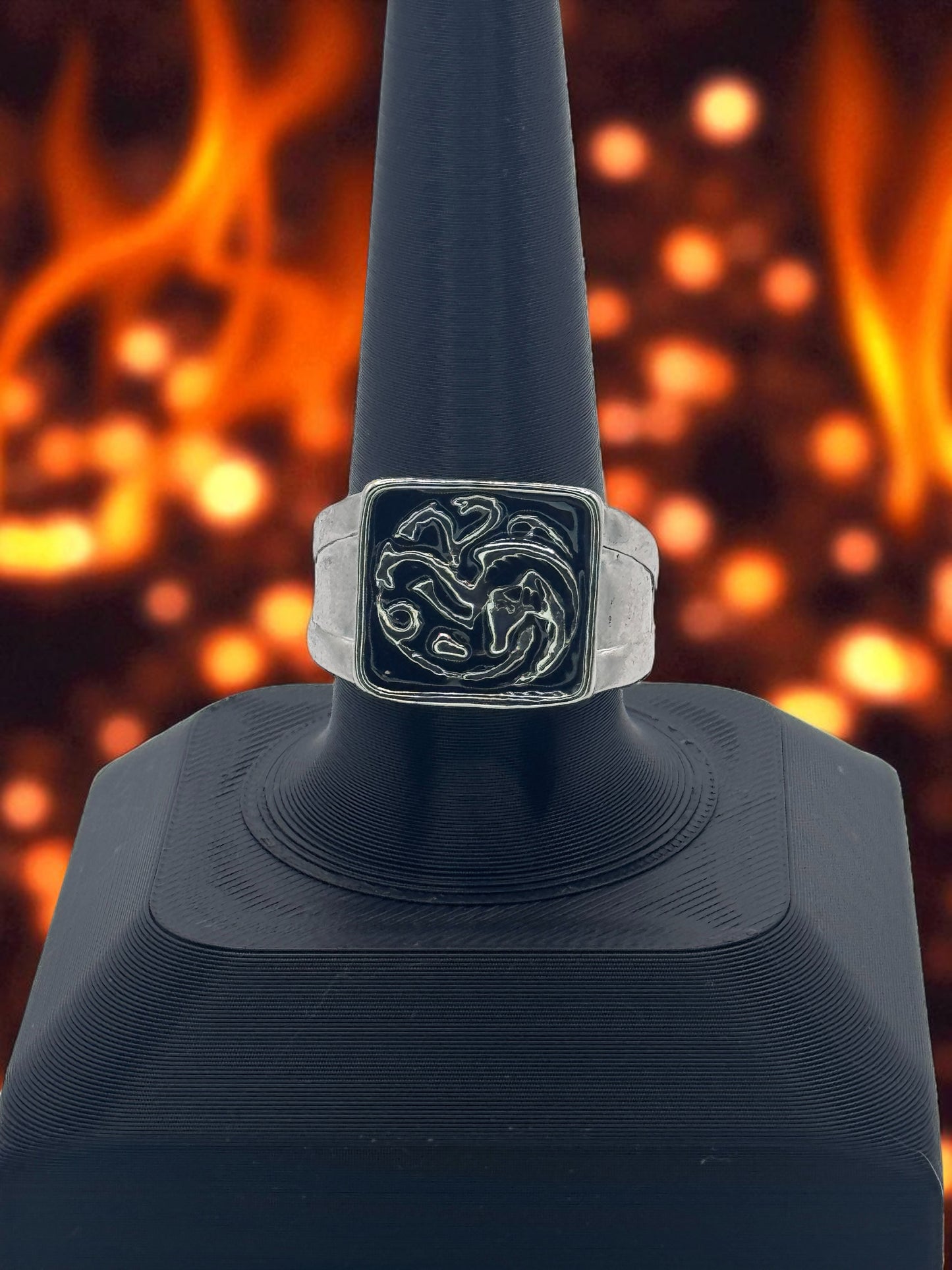 🔥 Targaryen Dragon Crest Signet Ring — Fire & Heirloom - MacGuffin Shop