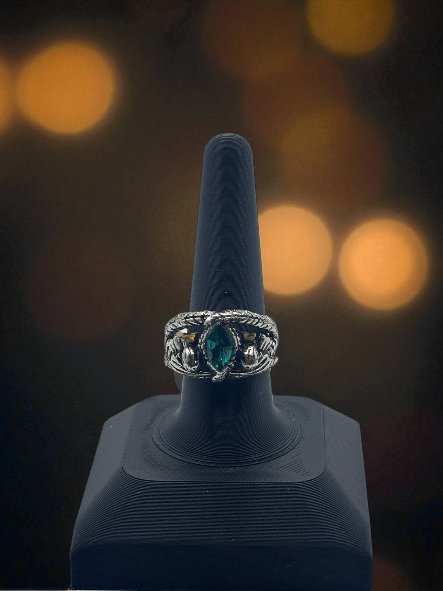 🌿 Oath of the Grove — Elven Emerald Ring - MacGuffin Shop