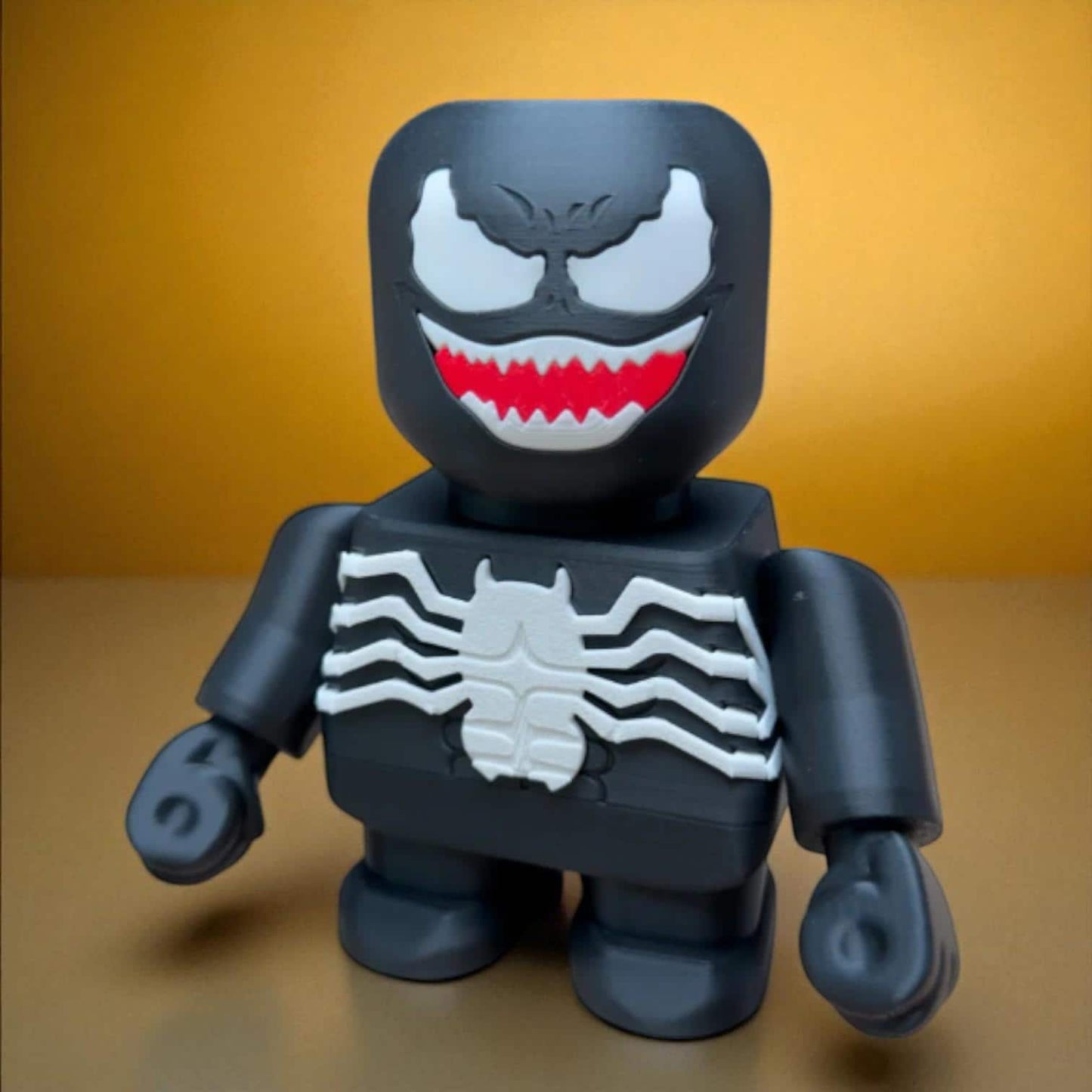 Venom-Chunk - Chunkables Action Figure
