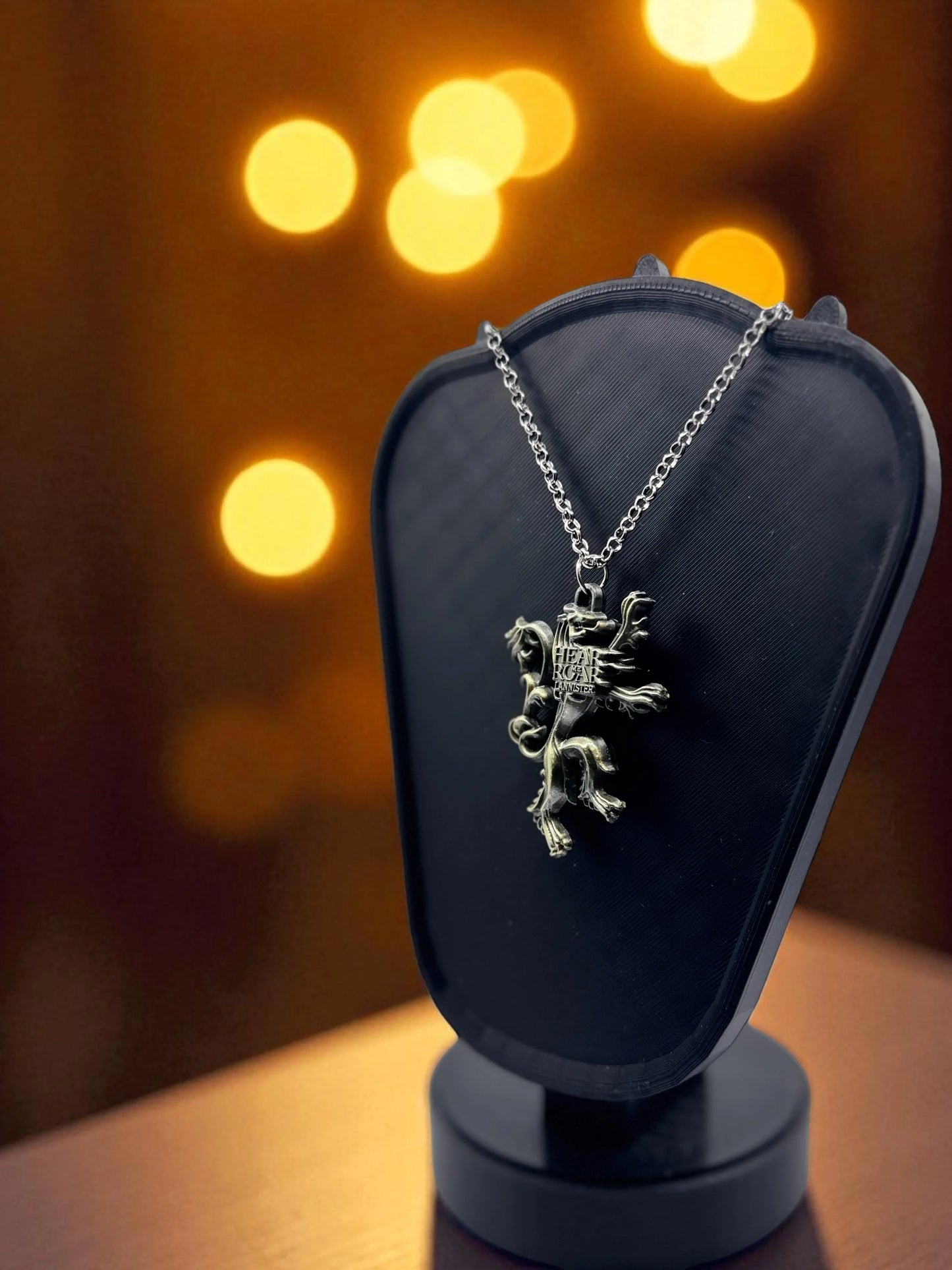 🦁 “The Lion Does Not Ask” — House Lannister Sigil Pendant - MacGuffin Shop