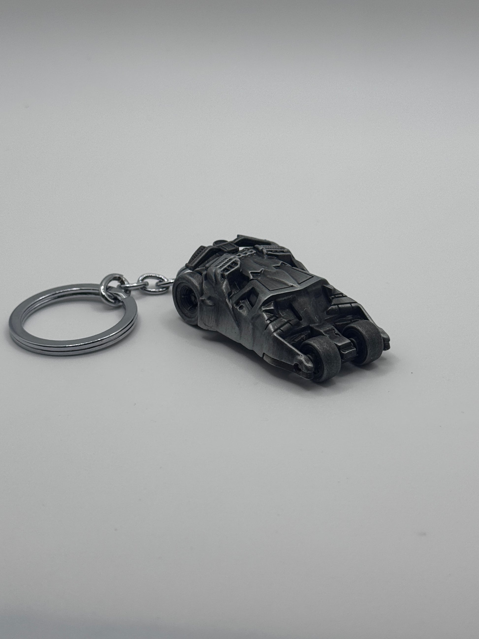 🦇 “The Hero Gotham Deserves” — Tumbler Batmobile Keychain - MacGuffin Shop