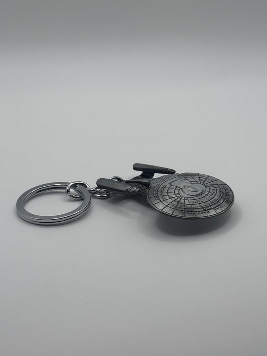 🚀 Starship Enterprise Keychain — Federation Flagship in Your Pocket - MacGuffin Shop