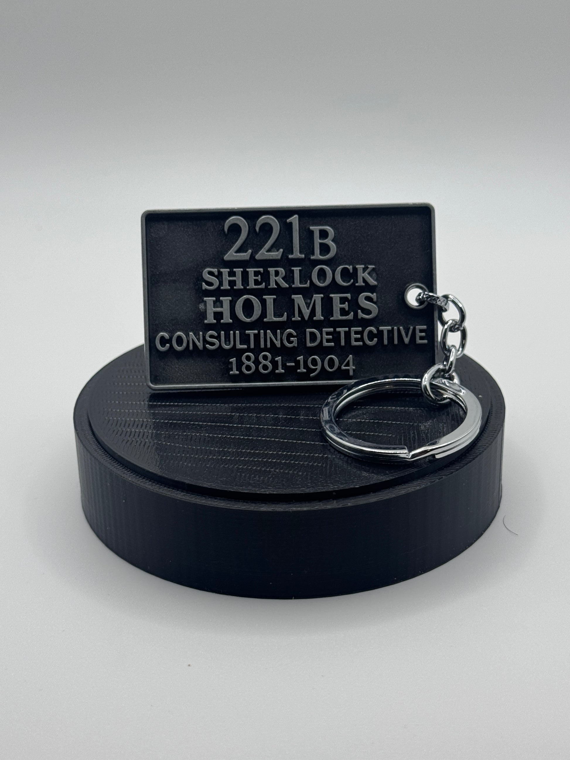 🔑 221B Baker Street Keychain — Pocket’s Worthy Residence - MacGuffin Shop
