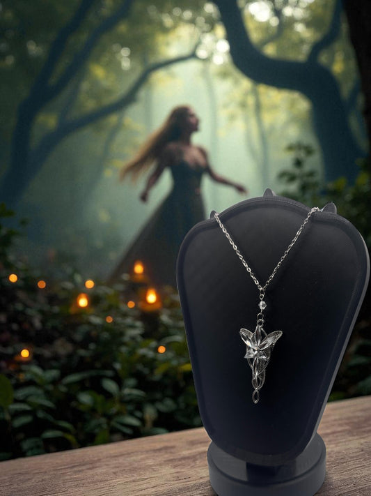🌟 “Evenstar of the Elves” — Arwen-Inspired Pendant Necklace - MacGuffin Shop