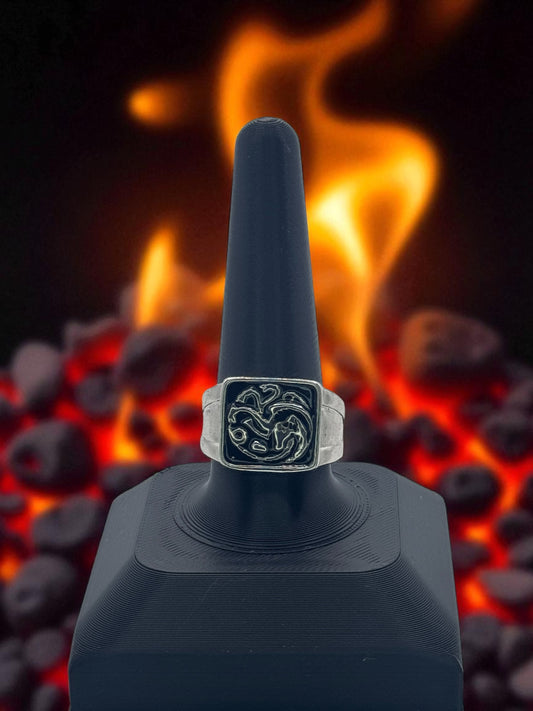 🔥 Targaryen Dragon Crest Signet Ring — Fire & Heirloom - MacGuffin Shop