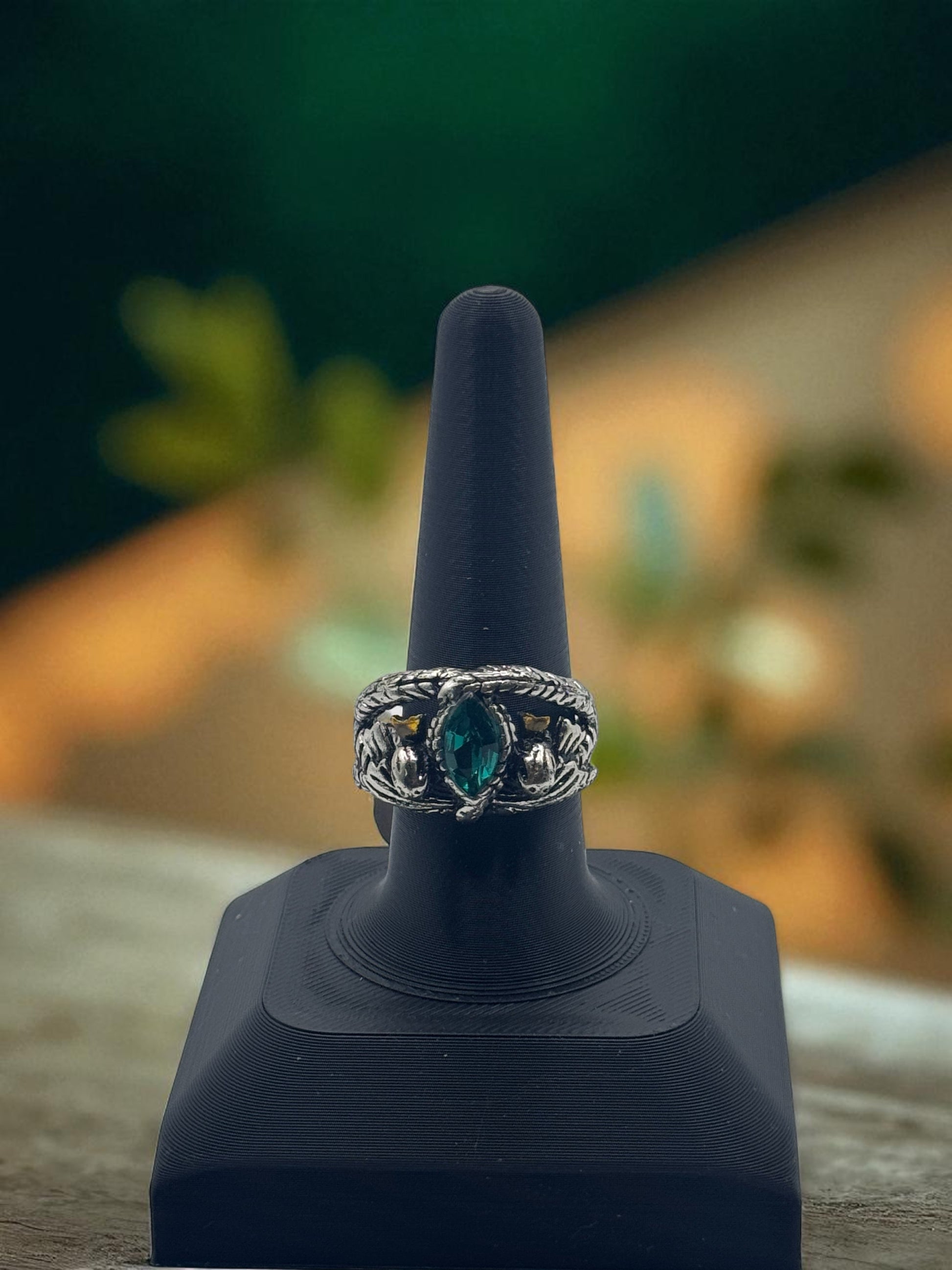 🌿 Oath of the Grove — Elven Emerald Ring - MacGuffin Shop