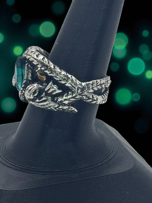 🌿 Oath of the Grove — Elven Emerald Ring - MacGuffin Shop
