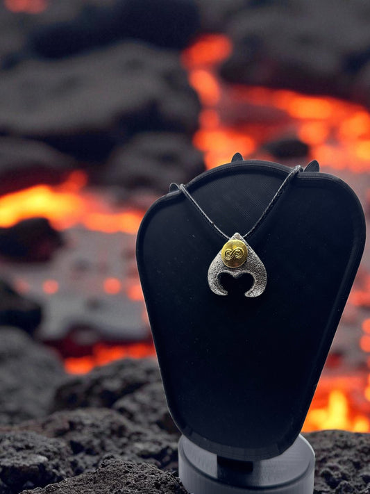 🔥 “Eternal Flame” — Glyphfire Amulet - MacGuffin Shop