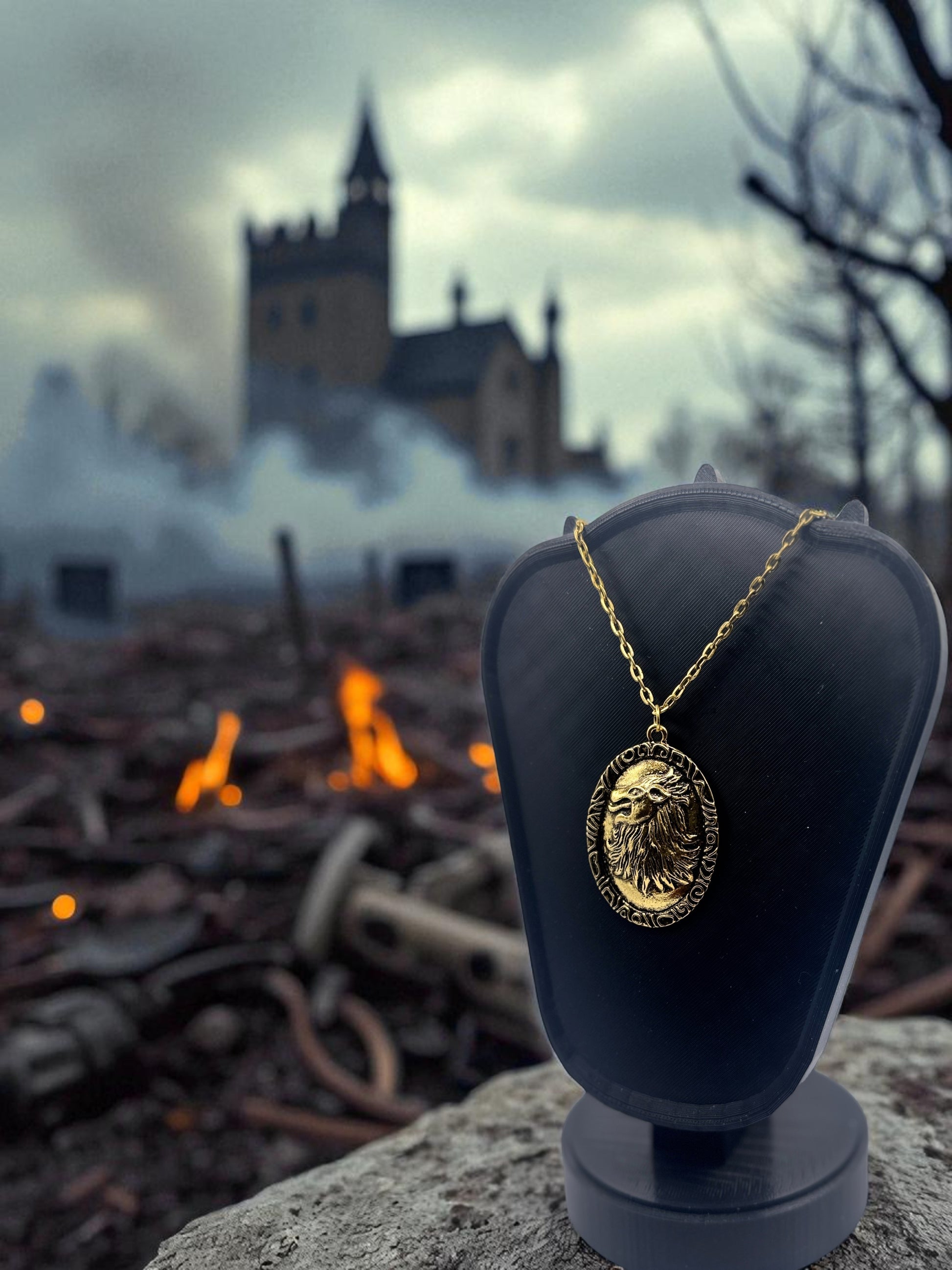 🦁 Lion Crest Necklace — “Roar of the Realm” Pendant - MacGuffin Shop