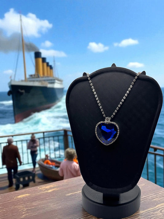 💧 “Rose’s Love Eternal” — Heart of the Ocean Replica - MacGuffin Shop