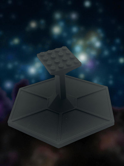 🚀 “Flight Mode Engaged” — LEGO Starship Display Stand - MacGuffin Shop