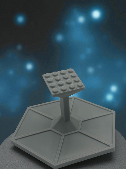 🚀 “Flight Mode Engaged” — LEGO Starship Display Stand - MacGuffin Shop
