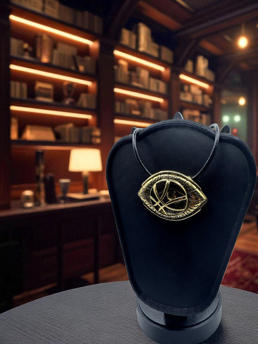 🌀 "Eye of Agamotto" — Doctor Strange Inspired Pendant - MacGuffin Shop